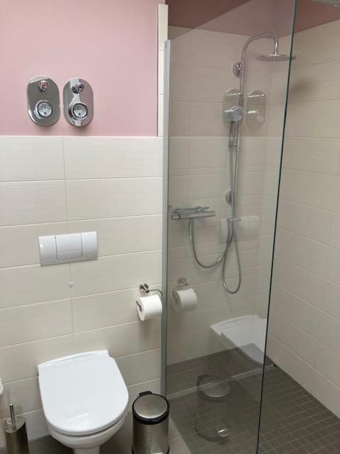 Ferienwohnung Troge In גרייפסוואלד מראה חיצוני תמונה